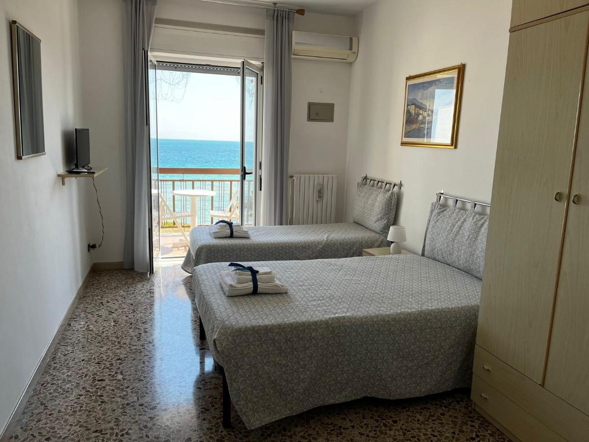 La Dimora Di Renzina Villa Monopoli Buitenkant foto